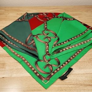 GUCCI VINTAGE EQUESTRIAN SILK SCARF MINT CONDITION !!!